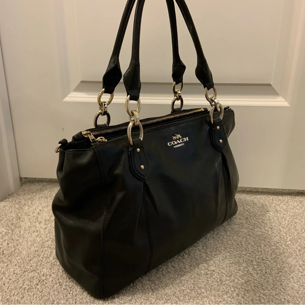 Black Leather Coach Purse - Picture 4 of 9